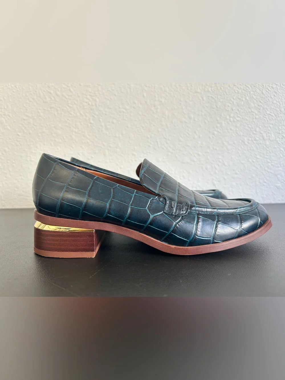 FRANCO SARTO 7.5M Bocca Slip On Loafers EMBOSSED LEATHER DARK BLUE